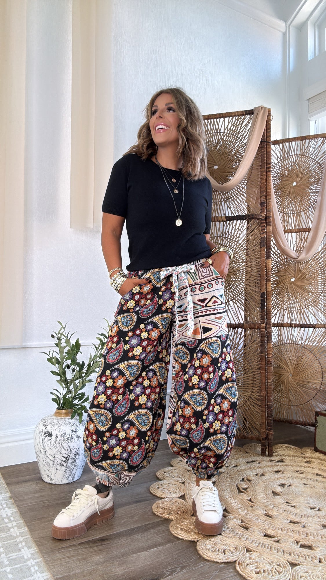 Paisley Fields Jogger, Black Multi