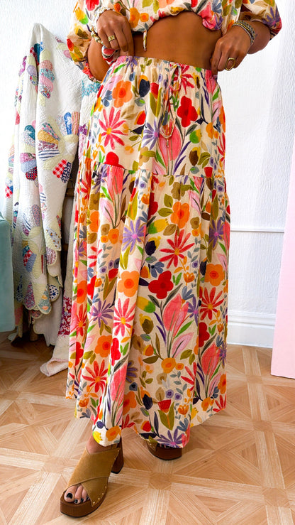 Floral Bouquet Two Piece Set, Tan/Multi
