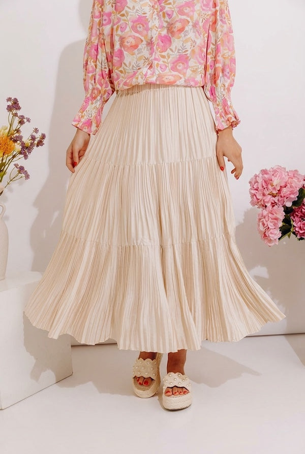 Manhattan Skyline High Waist Pleated Midi Skirt in French Vanilla