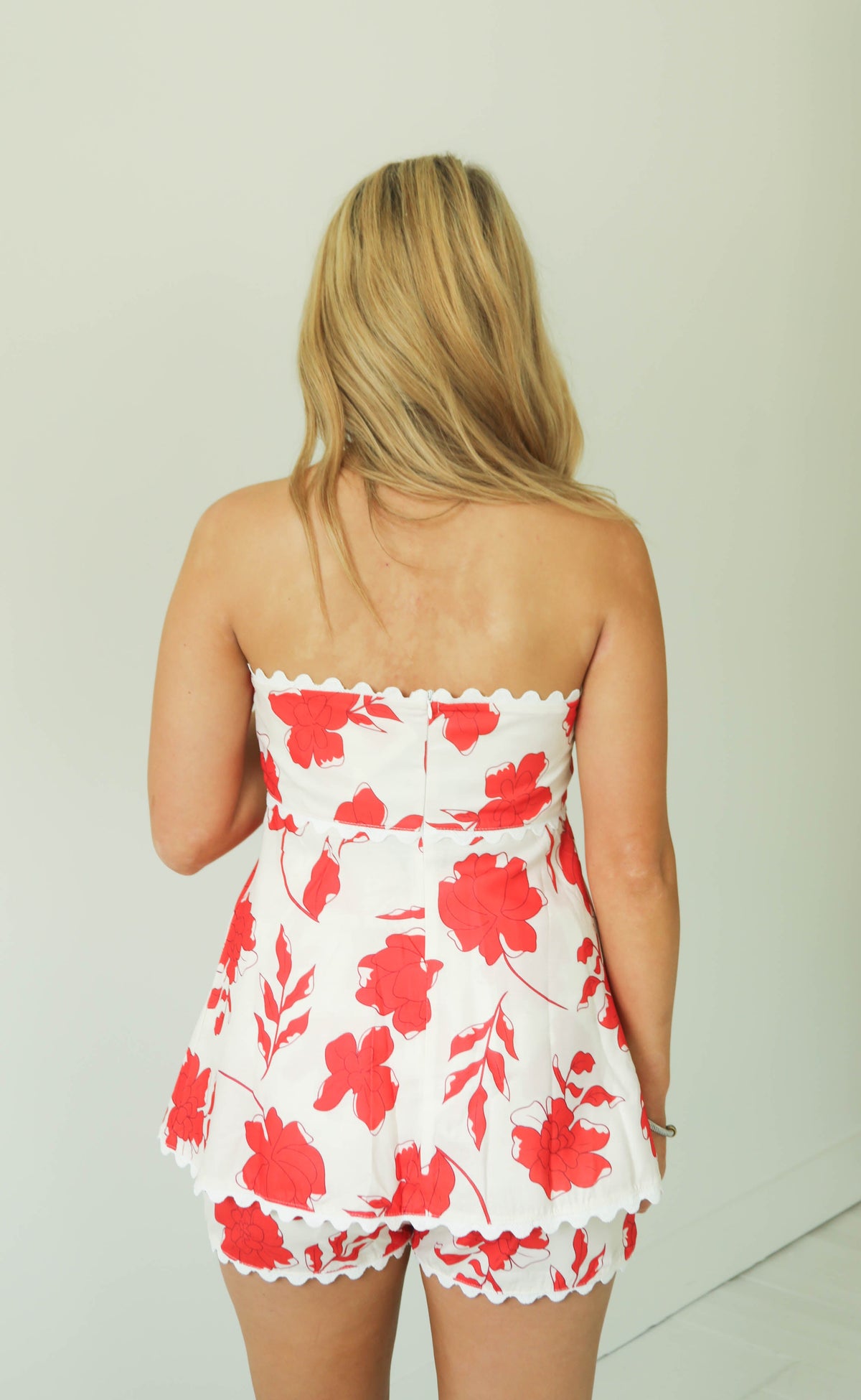 rosy and reckless set