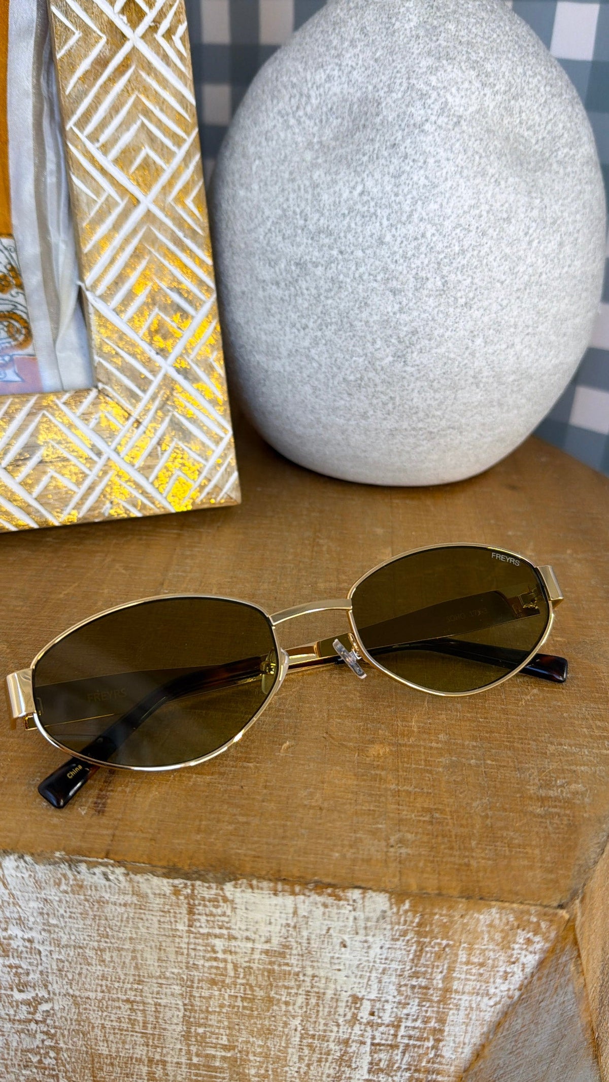 FREYRS Soho Sunglasses WHS - Gold/ Green