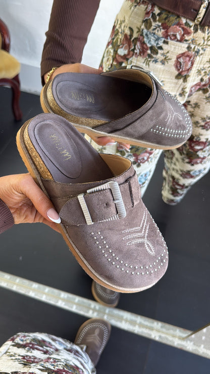Joleen Studded Clog, Brown