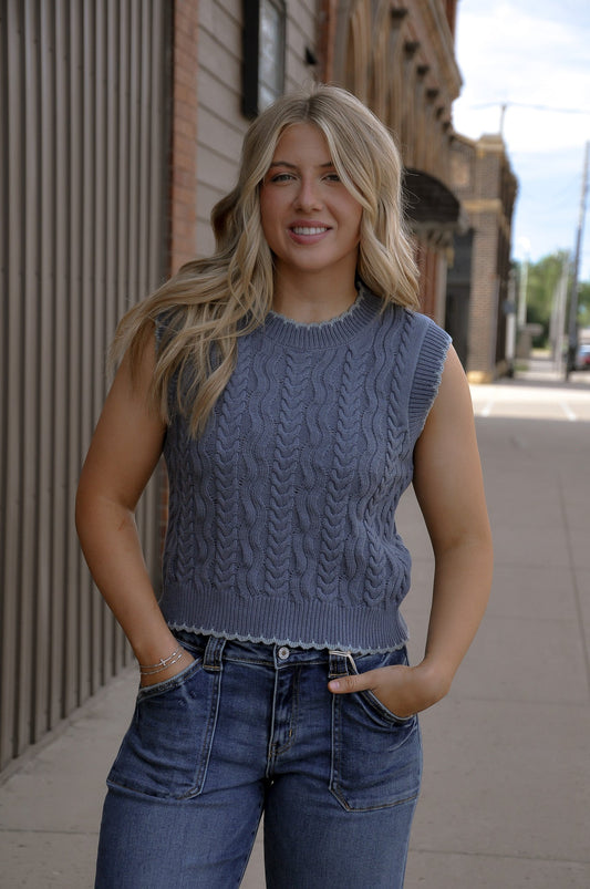 Chunky Cable Knit Sweater Vest