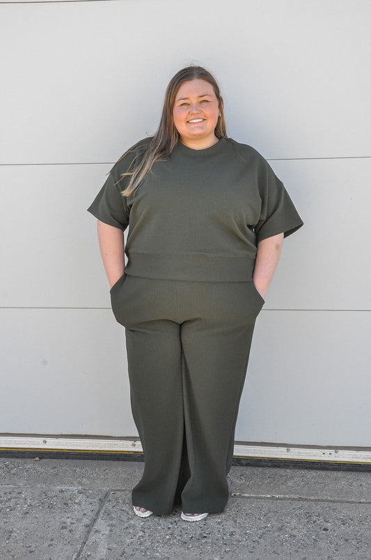 Curvy Ribbed Round Neck Tee & Pants Set