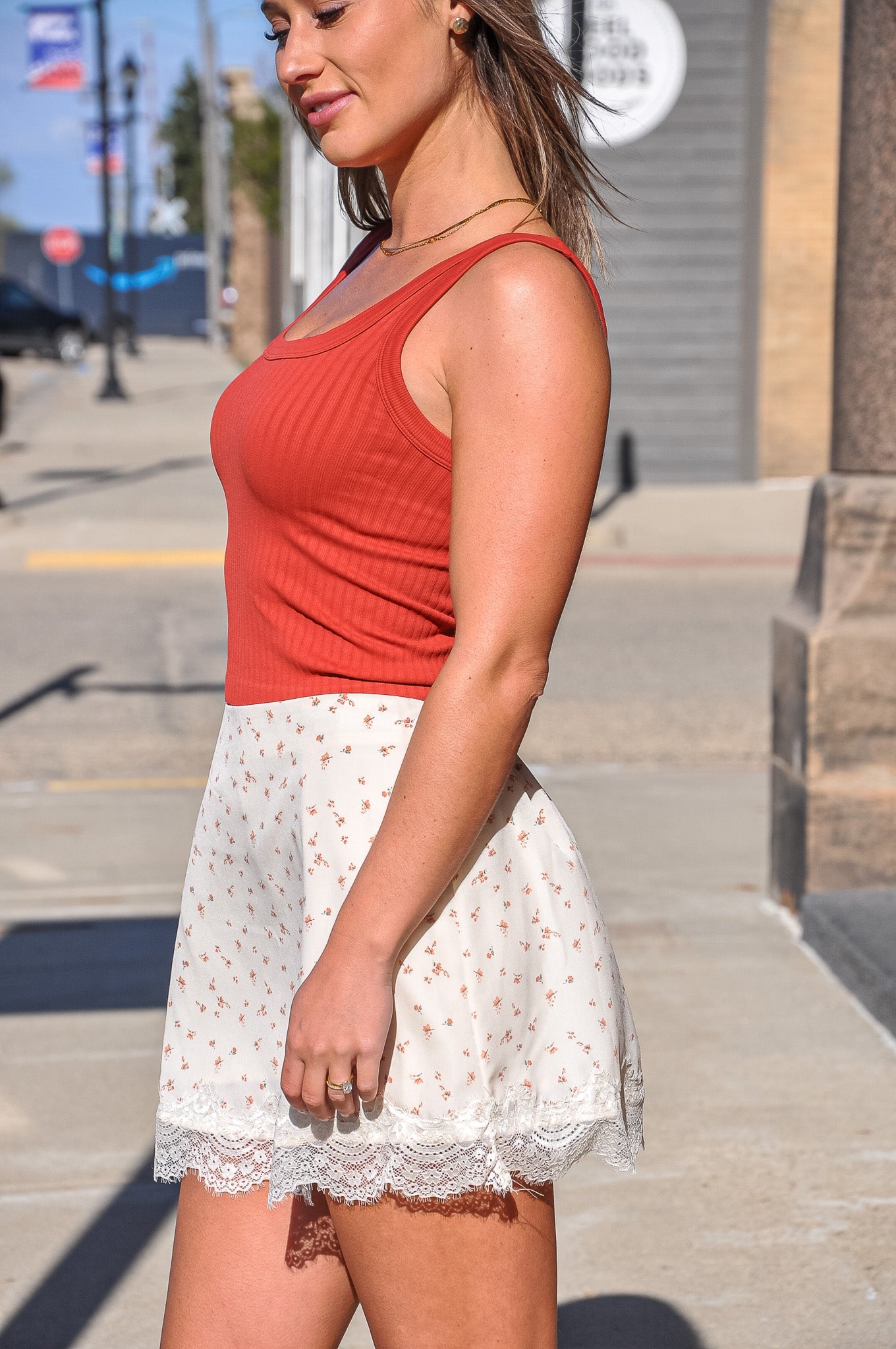 Ditsy Floral lace Trim Mini Skirt