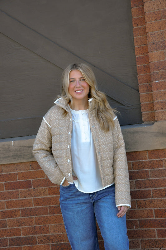 Ditsy Floral Puffer Jacket W/Contrast Hem