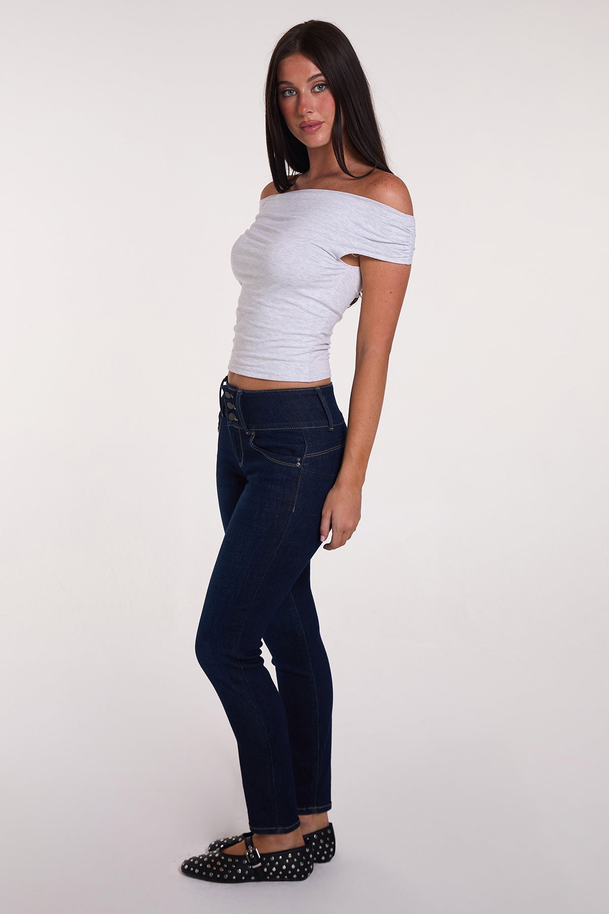 Women's Luxe Mid Rise 3-Button WannaBettaButt Skinny Jeans