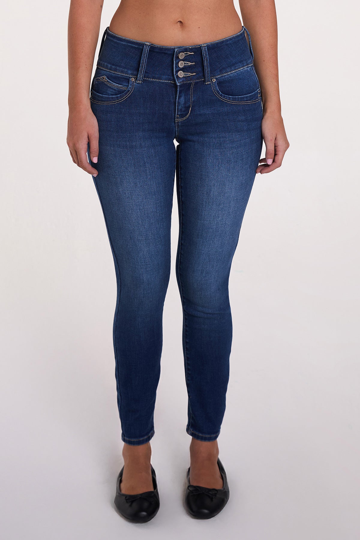 Women's Luxe Mid Rise 3-Button WannaBettaButt Skinny Jeans