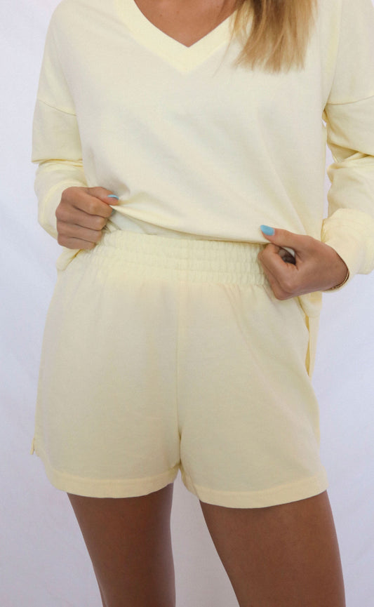 z supply: weekender short - mellow yellow